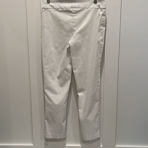 JM Collection White Pull-on Style Pants-FREE w/bundle purchase - Picture 3 of 8